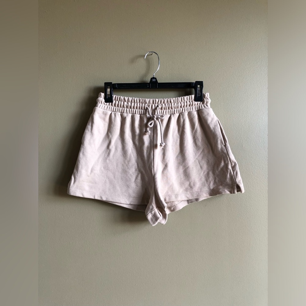 H&M Women’s Beige Tan Terry Cloth Jogger Shorts Size small